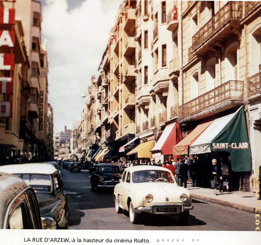 Oran - Rue d' Arzew - Hauteur Cinema Rialto.JPG